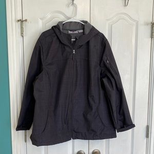 Free Tech 3x Gray patterned jacket